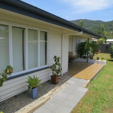 Edge Hill Clean & Green Cairns, 7 Minutes From The Airport, 7 Minutes To Cairns Cbd & Reef Fleet Terminal Eksteriør billede